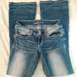 Vanity Curvy Boot Cut Jeans Sz 27"W x 31"L